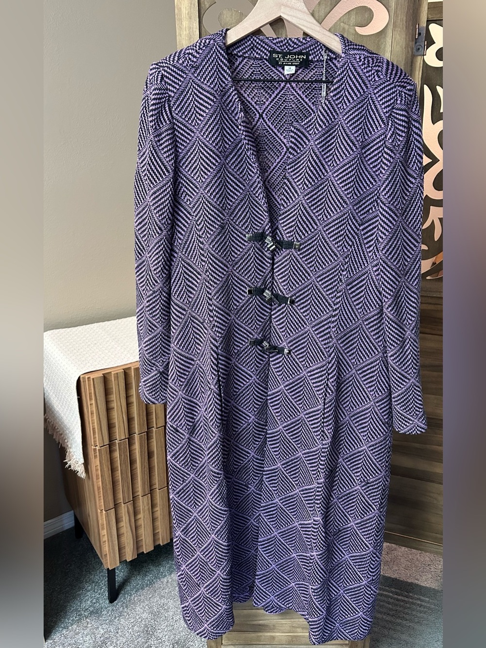 St. John Couture Midi Length Santana Knit Toggle Button Jacket Size 14